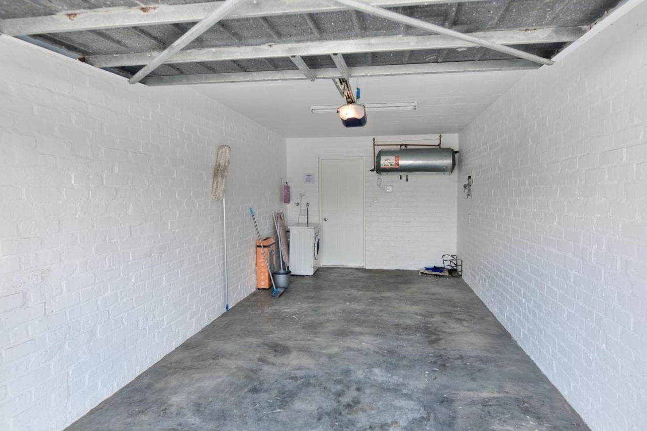 25 The Tides Appartement Struisbaai Buitenkant foto
